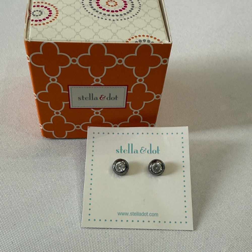 Stella & Dot Sparkling Silver Stud Earrings
